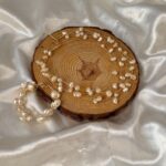 freshwater pearl necklace and a matching freshwater pearl bracelet