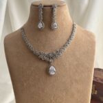 Pear-Shaped CZ Pendant Necklace Set